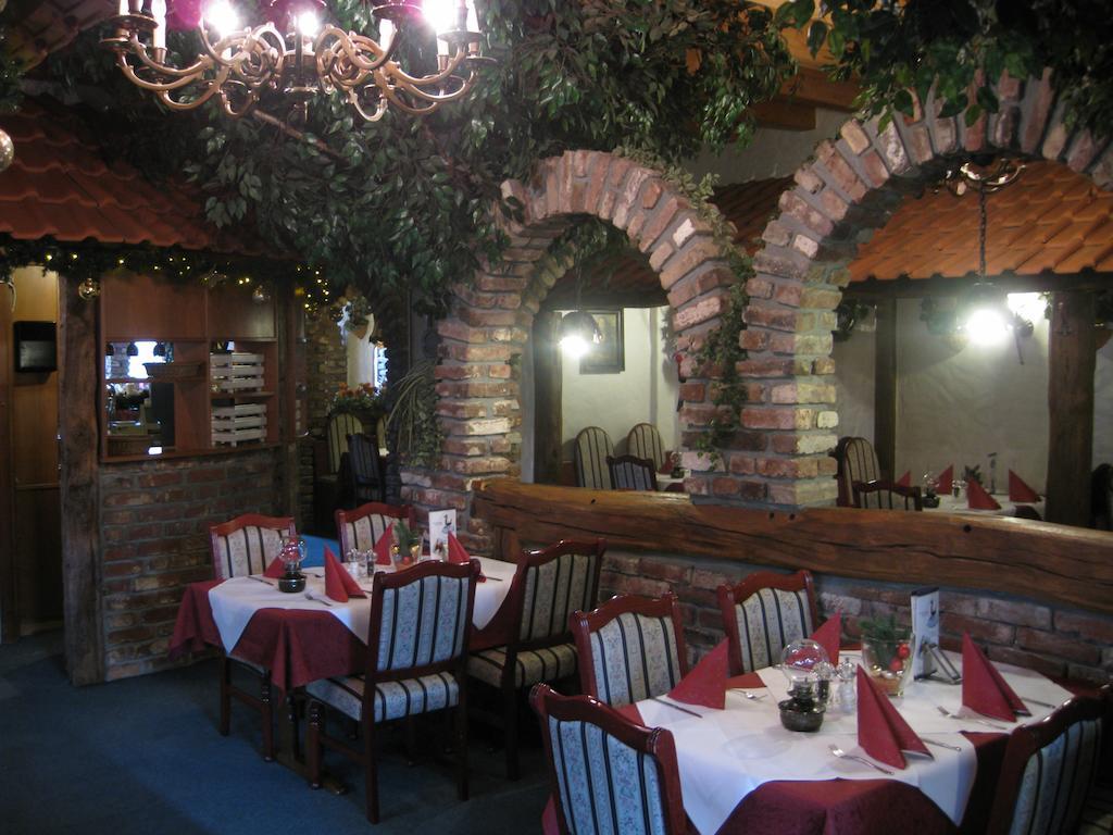 Hotel Restaurant "Waldschaenke" Wassenberg Εξωτερικό φωτογραφία